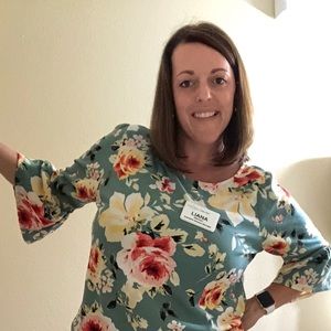 Meet your Posher, Liana